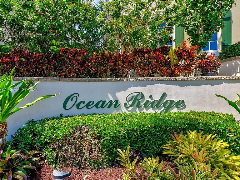 475 Ocean Ridge Way — Photo 32