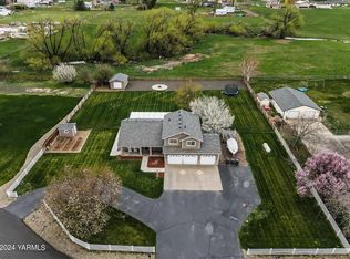 7600 Ryegrass Rd, Yakima, WA 98903