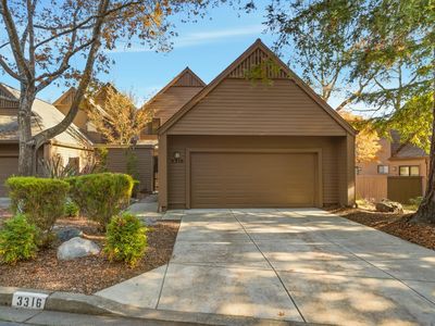 3316 Parker Hill Road, Santa Rosa, CA, 95404