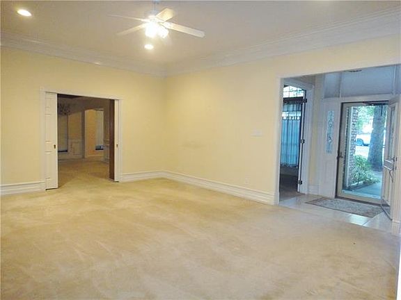4th image of 1002 Mulberry Dr