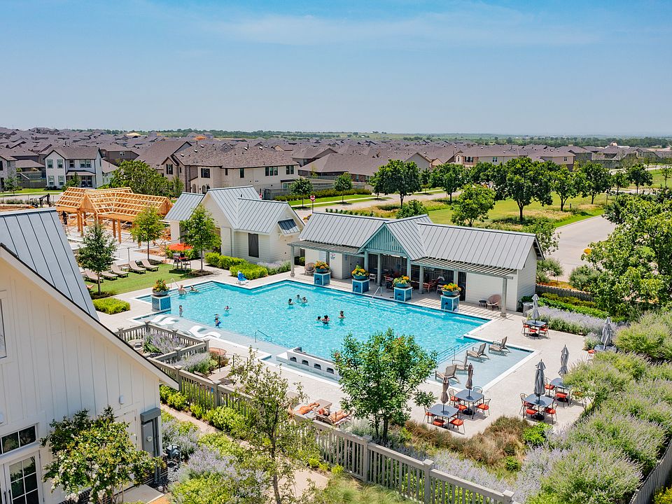 1st image of 2424 Mockingbird Ct