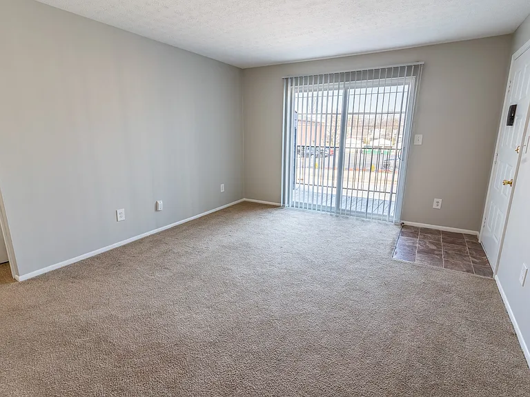 Crestview at Louisville Apartments — Photo 42
