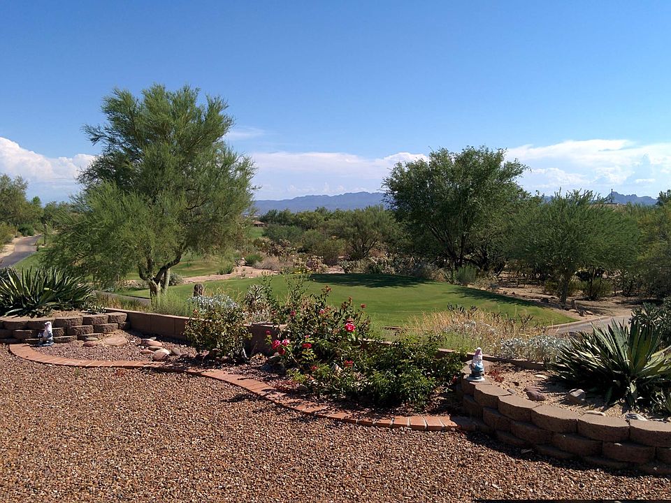 6th Tee & Mountains