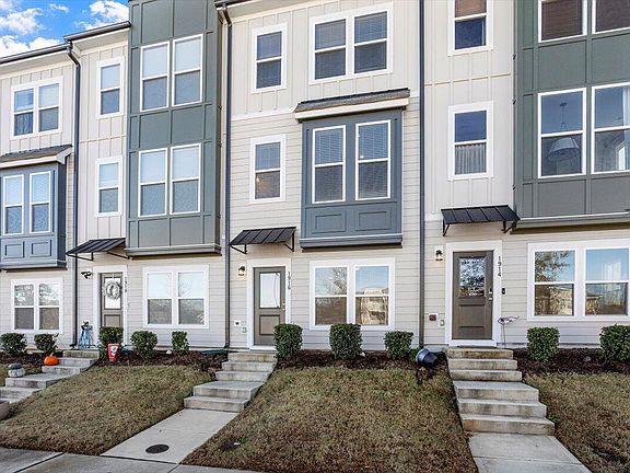 2nd image of 1916 Oak City Ln