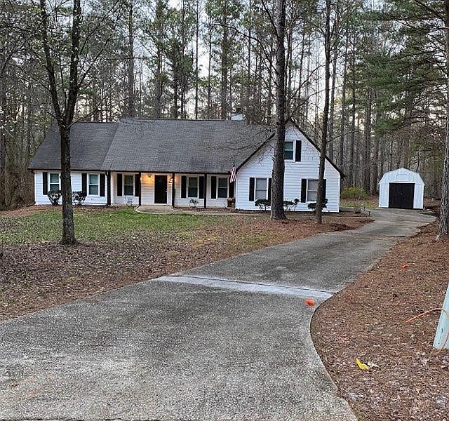 2nd image of 42 Seven Pines Dr