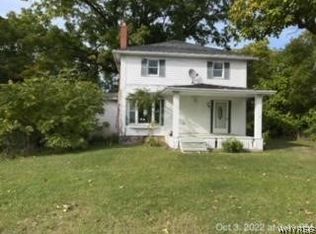 2899 W Lake Rd, Wilson, NY 14172
