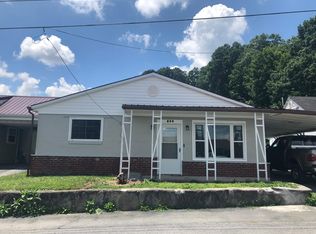 235 Middlesex Ave, Princeton, WV 24740