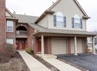 28471 Carlton Way Dr, Novi, MI