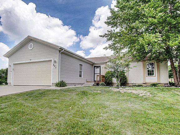 2nd image of 599 Cross Creek Cir