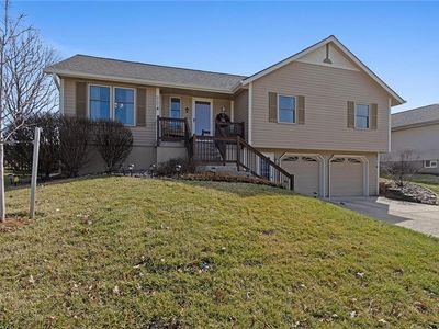 2721 S Coachman Dr, Independence, MO, 64055
