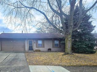 1330 Springbrook Rd, Fort Wayne, IN 46825