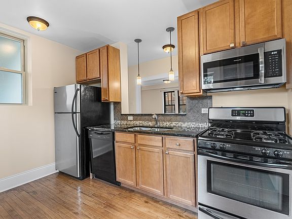 5th image of 619 W Washington Blvd #1E