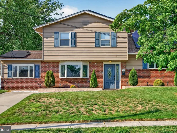 12 Woodbridge Rd, Gibbsboro, NJ 08026