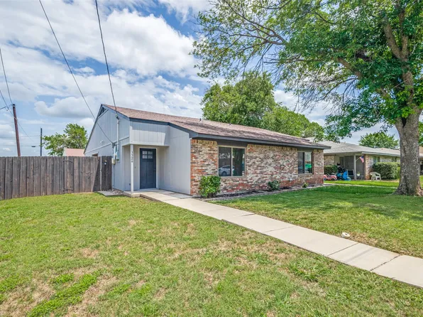 3326 Gardenview Cir, Denton, TX 76207