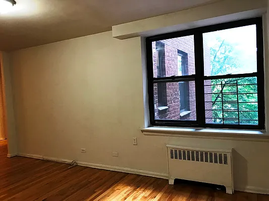 Rented by Prime Realty | media 14