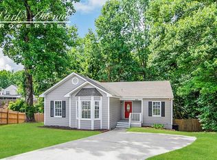 5601 Rudolph Ct, Raleigh, NC 27610