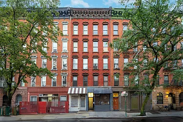 627 East 6th Street in East Village