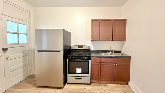 7831 S Kingston Ave #2 — Photo 5