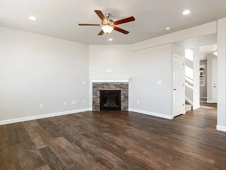 7201 Alpine Daisy Dr — Photo 11
