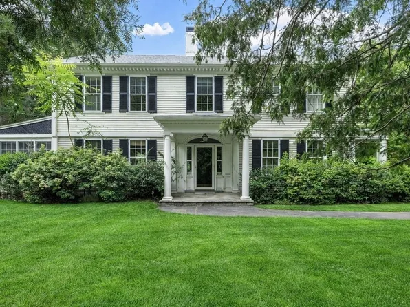 251-251A Old Billerica Rd, Bedford, MA 01730