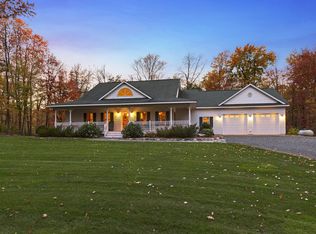 35 270th St, Osceola, WI 54020