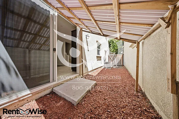 1583 Sylvia St — Photo 13