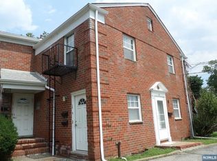 1250 Teaneck Rd APT 19, Teaneck, NJ 07666