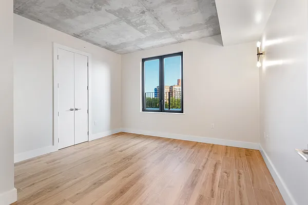 Rented by Safdie Realty Group | media 66