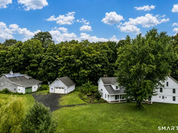 19 High Street, Middlefield, CT 06455