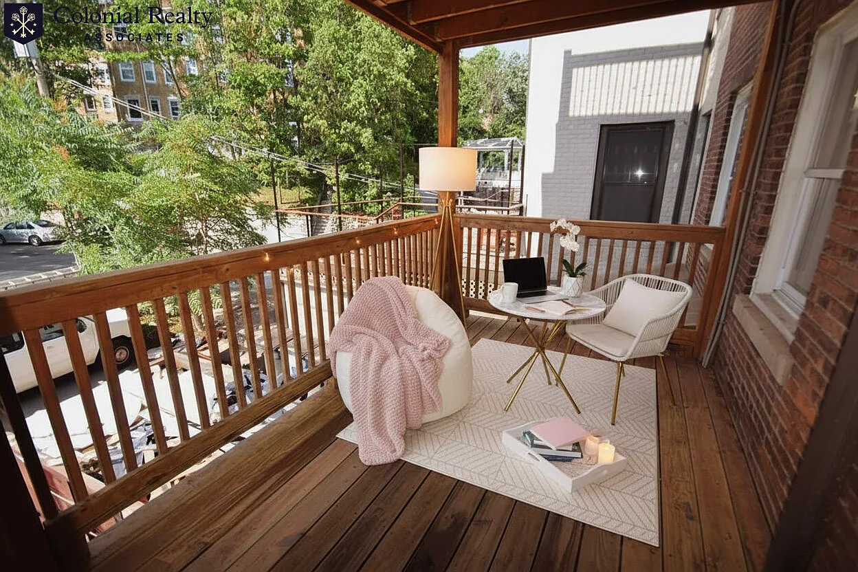 3 bed, 2.0 bath, 980 sqft, $4,800 — Photo 4