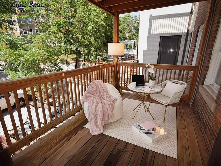1613 Beacon St #25 — Photo 4