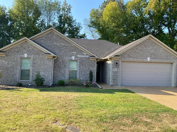 160 Livingston Way, Jackson, TN 38305