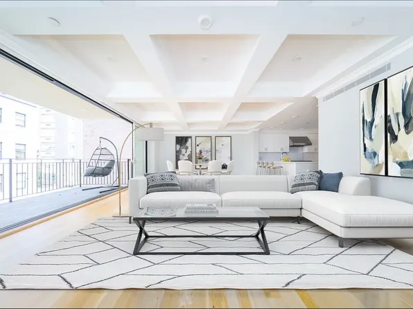 227 East 67th Street image 3 of 18