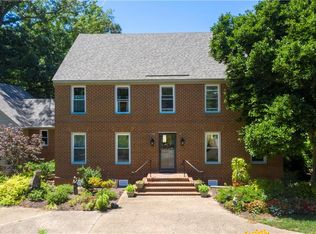236 Lakewood Park Dr, Newport News, VA 23602