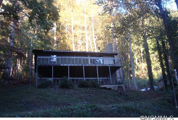 1st image of 677 Courtney Dr
