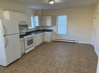 71 Albee St FLOOR 2, Fitchburg, MA 01420