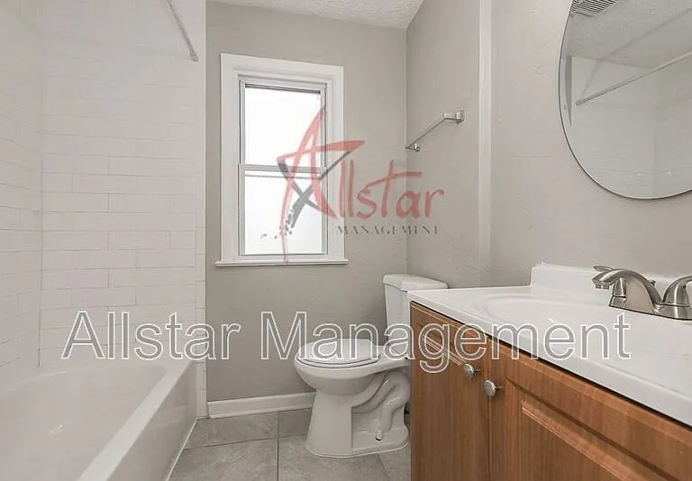 983 Clinton Ave — Photo 13