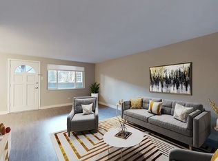 2550 S Valley Hwy APT 6, Denver, CO 80222