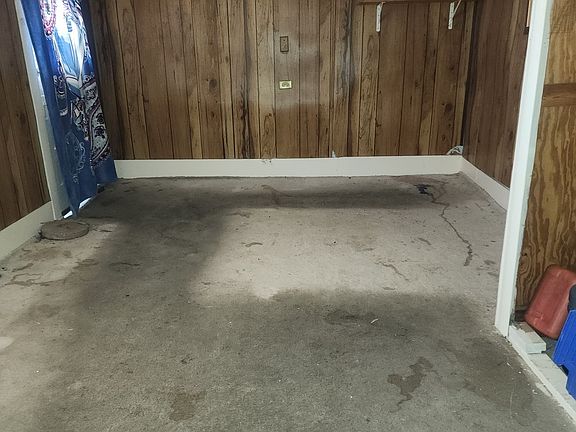 5th image of 610 Pleasanton Rd.