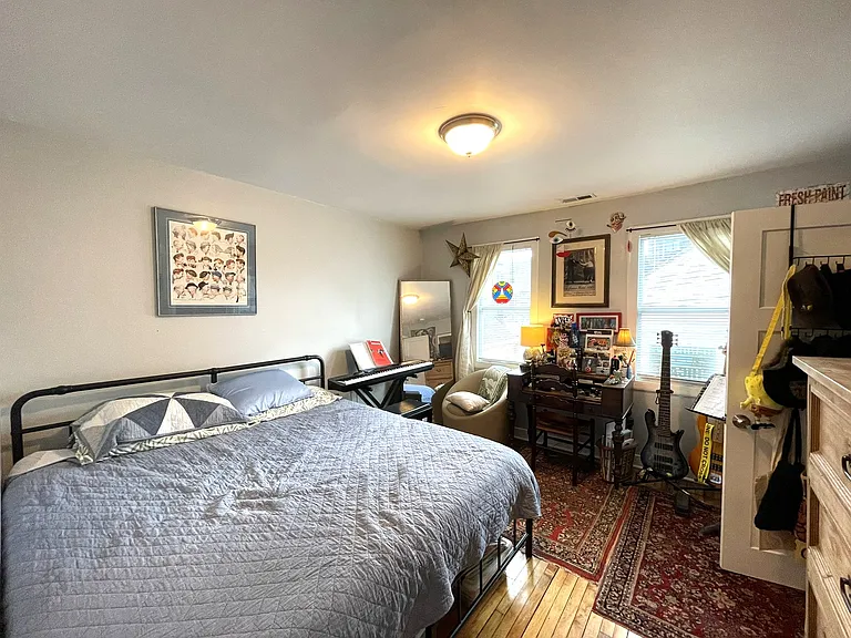 1516 W 18th Pl #2R — Photo 12