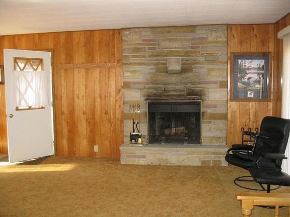 4th image of 6150 Lakeshore Dr