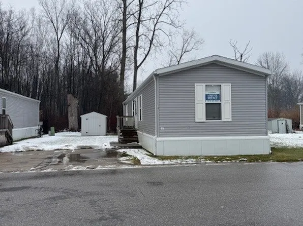 5148 Dove Rd #19, Smiths Creek, MI 48074