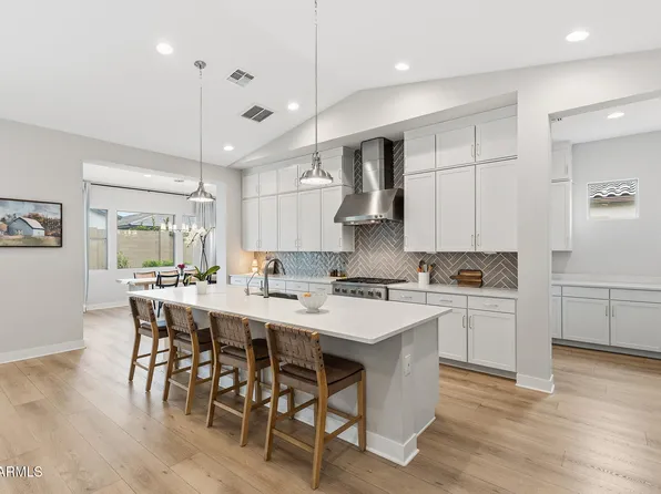 9719 E SUPERNOVA Drive, Mesa, AZ 85212