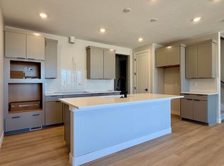 2325 N Paradise Flat Ln, Heber City, UT 84032