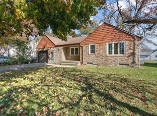 1524 N Kenilworth Ave, Appleton, WI 54911