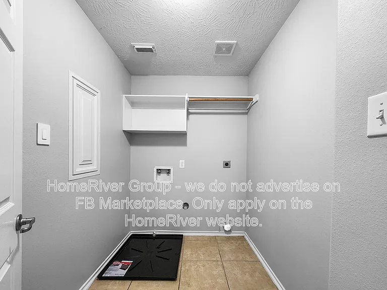 17927 Serene Shore Dr — Photo 10