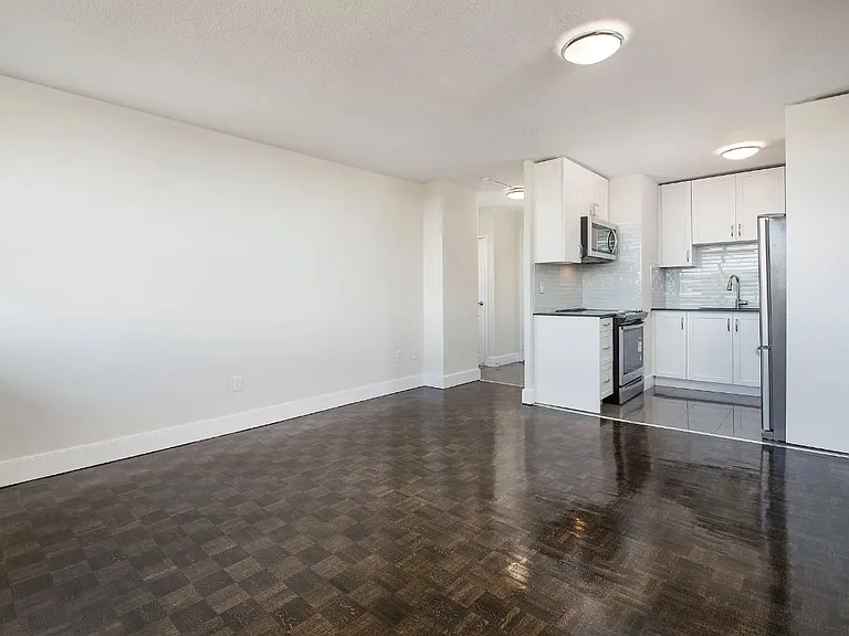 1080 Kingston Rd — Photo 6