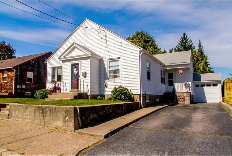 57 Kennedy St