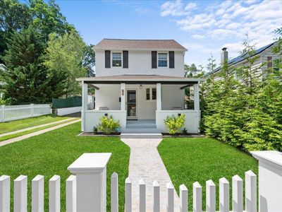 56 Summers Street, Oyster Bay, NY, 11771