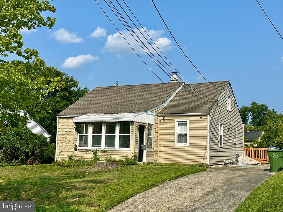 1st image of 127 Palmwood Ave